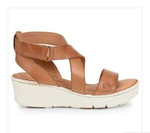 Born Deshka Ankle Strap Platform Sandal Brown 8